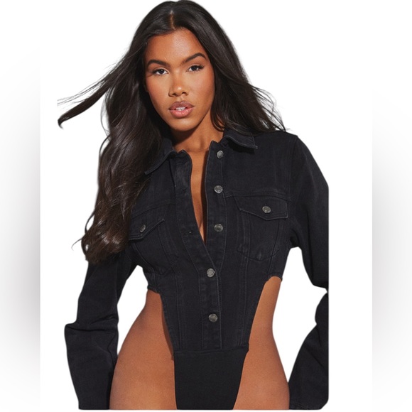 PRETTY LITTLE THING WASHED BLACK POCKET FRONT DENIM JACKET HIGH SIDE BODYSUIT - Picture 3 of 9